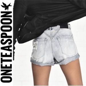 One Teaspoon Hawks High Rise Jean Denim Shorts Light Wash Roll Up Slouchy 24